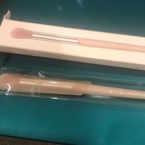 Fenty Beauty Tapered Blending Brush